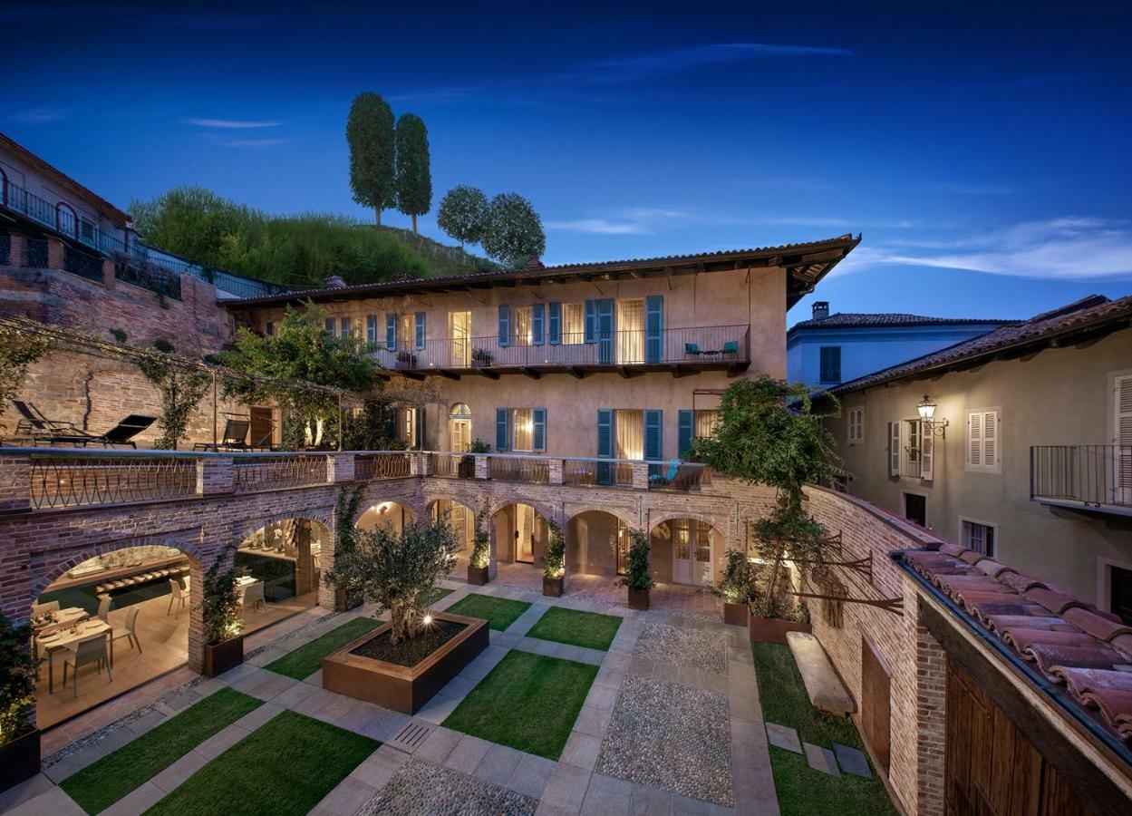 Il Cortile Di San Michele Bed & Breakfast Guarene Екстериор снимка
